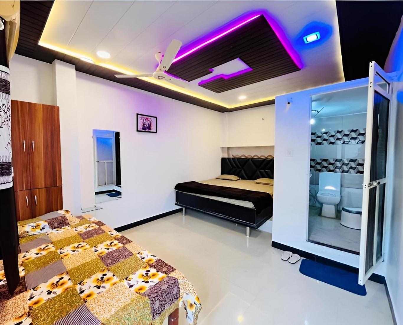 Pallav Guest House Ujjain Luaran gambar